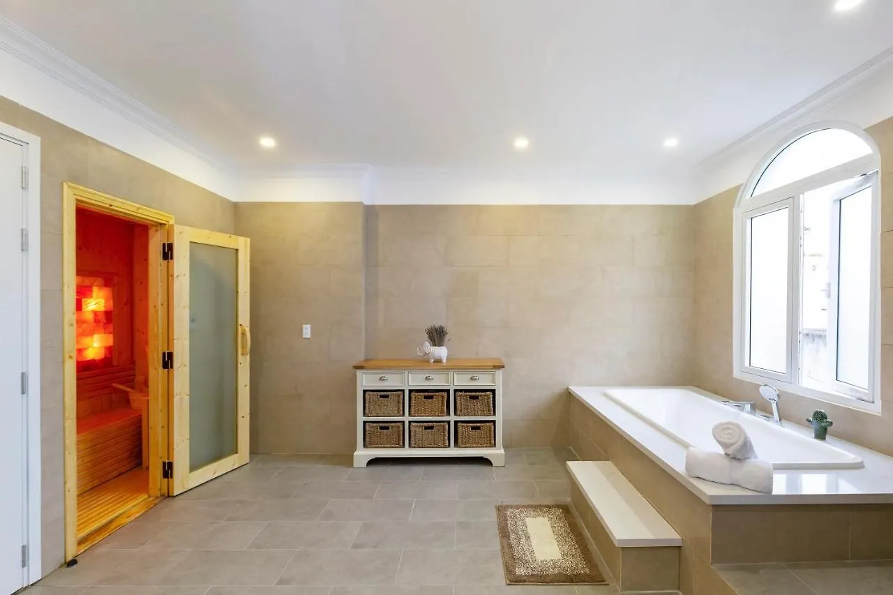 L'Amour Villa With Sauna At City Center Đà Nẵng